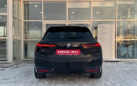 BMW iX, 2022 год, 7 347 000 рублей, 4 фотография