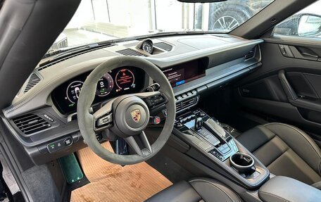 Porsche 911, 2025 год, 32 990 000 рублей, 10 фотография