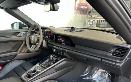 Porsche 911, 2025 год, 32 990 000 рублей, 12 фотография