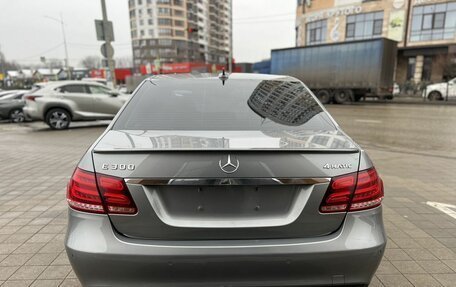 Mercedes-Benz E-Класс, 2013 год, 2 250 000 рублей, 6 фотография