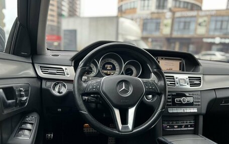 Mercedes-Benz E-Класс, 2013 год, 2 250 000 рублей, 10 фотография