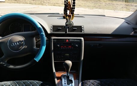 Audi A4, 2003 год, 570 000 рублей, 9 фотография