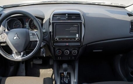 Mitsubishi ASX I рестайлинг, 2025 год, 2 470 000 рублей, 12 фотография