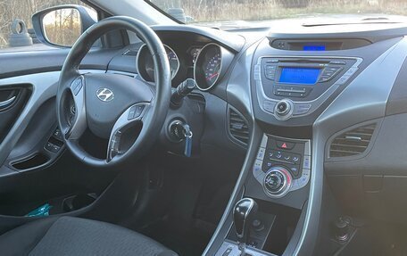 Hyundai Elantra V, 2012 год, 817 650 рублей, 13 фотография