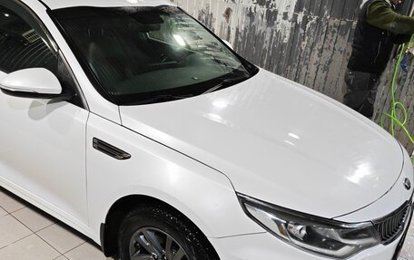 KIA Optima IV, 2018 год, 1 800 000 рублей, 11 фотография