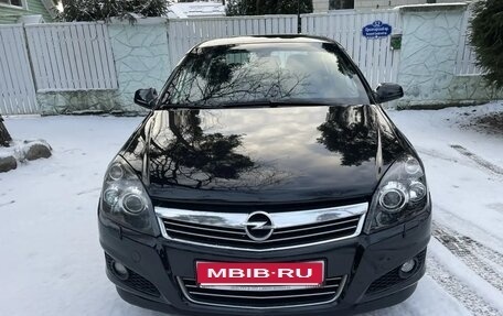 Opel Astra H, 2011 год, 650 000 рублей, 1 фотография