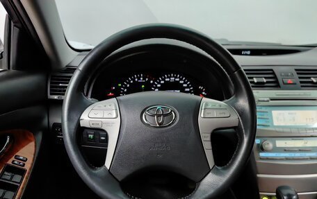 Toyota Camry, 2007 год, 899 000 рублей, 11 фотография