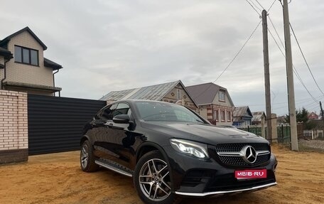 Mercedes-Benz GLC, 2017 год, 3 500 000 рублей, 1 фотография