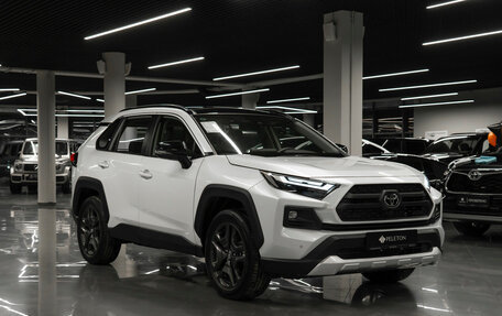 Toyota RAV4, 2025 год, 4 450 000 рублей, 2 фотография
