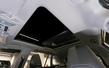 Toyota RAV4, 2025 год, 4 450 000 рублей, 10 фотография