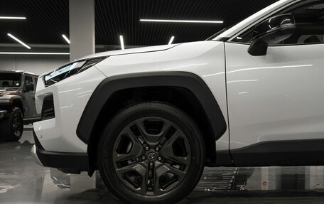 Toyota RAV4, 2025 год, 4 450 000 рублей, 26 фотография