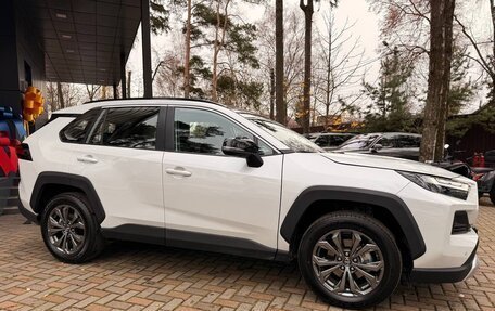 Toyota RAV4, 2025 год, 3 950 000 рублей, 4 фотография