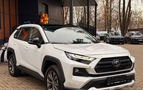 Toyota RAV4, 2025 год, 3 950 000 рублей, 3 фотография