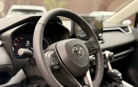 Toyota RAV4, 2025 год, 3 950 000 рублей, 10 фотография