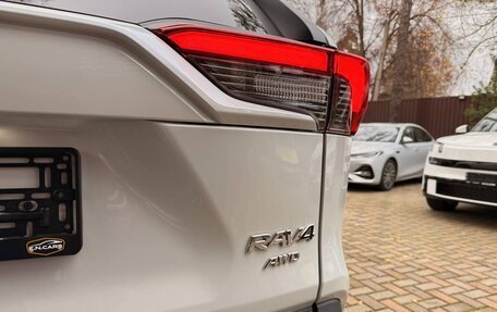 Toyota RAV4, 2025 год, 3 950 000 рублей, 9 фотография