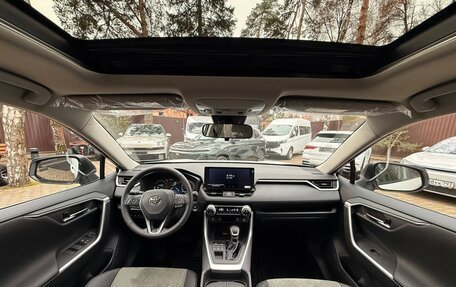 Toyota RAV4, 2025 год, 3 950 000 рублей, 20 фотография
