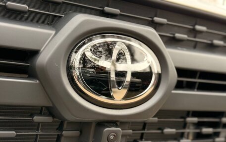 Toyota RAV4, 2025 год, 3 950 000 рублей, 29 фотография