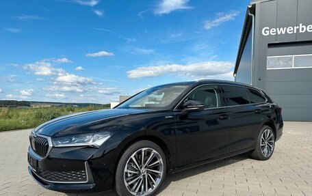 Skoda Superb, 2025 год, 7 990 000 рублей, 4 фотография