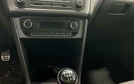 Volkswagen Polo VI (EU Market), 2016 год, 1 064 000 рублей, 26 фотография