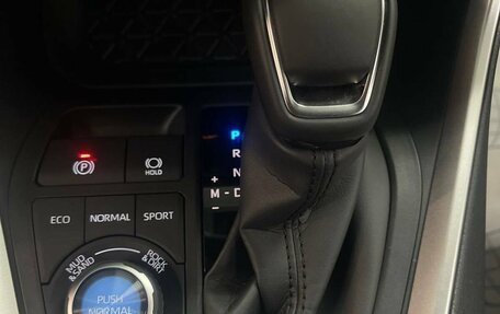 Toyota RAV4, 2022 год, 4 950 000 рублей, 13 фотография