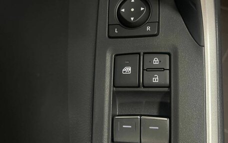 Toyota RAV4, 2022 год, 4 950 000 рублей, 14 фотография