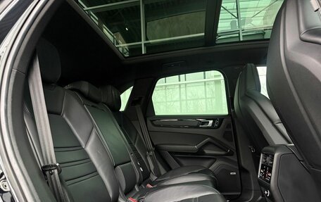 Porsche Cayenne III, 2019 год, 5 990 000 рублей, 17 фотография