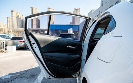 Toyota Corolla, 2023 год, 989 000 рублей, 14 фотография