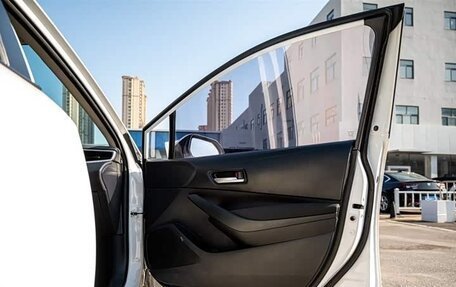 Toyota Corolla, 2023 год, 989 000 рублей, 15 фотография