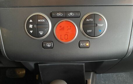 Nissan Tiida, 2012 год, 899 000 рублей, 15 фотография