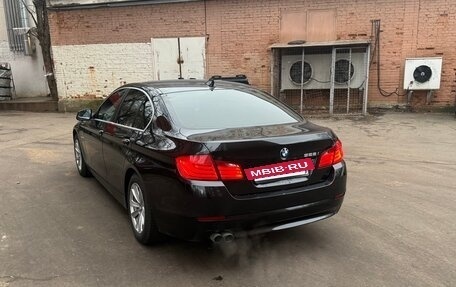 BMW 5 серия, 2012 год, 1 850 000 рублей, 2 фотография