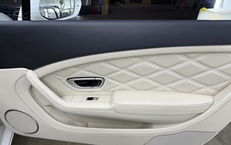 Bentley Continental GT II рестайлинг, 2015 год, 7 990 000 рублей, 14 фотография