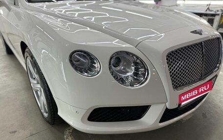Bentley Continental GT II рестайлинг, 2015 год, 7 990 000 рублей, 9 фотография