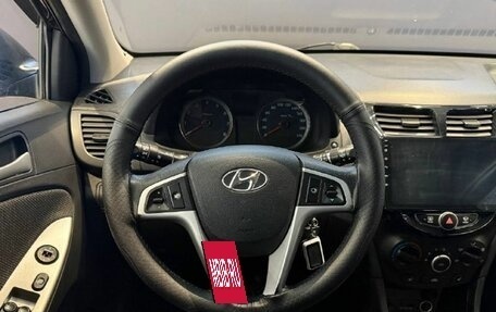 Hyundai Solaris II рестайлинг, 2012 год, 700 000 рублей, 12 фотография