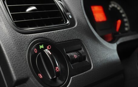 Volkswagen Polo VI (EU Market), 2013 год, 505 000 рублей, 10 фотография