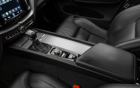 Volvo XC60 II, 2018 год, 3 780 000 рублей, 23 фотография