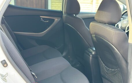 Hyundai Elantra V, 2012 год, 970 000 рублей, 12 фотография