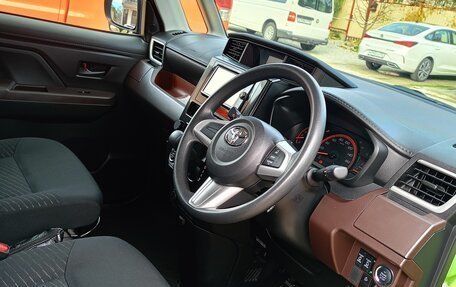 Toyota Roomy I, 2018 год, 1 125 000 рублей, 8 фотография