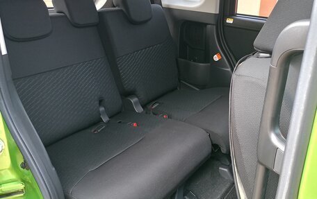 Toyota Roomy I, 2018 год, 1 125 000 рублей, 14 фотография