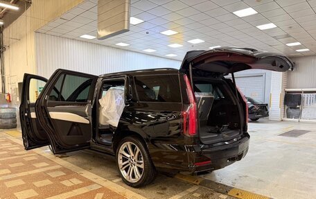 Cadillac Escalade V, 2025 год, 20 990 000 рублей, 9 фотография