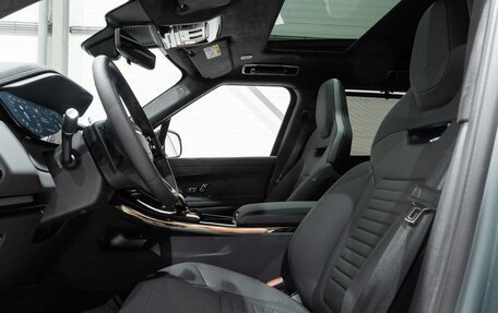 Land Rover Range Rover Sport, 2025 год, 35 990 000 рублей, 27 фотография