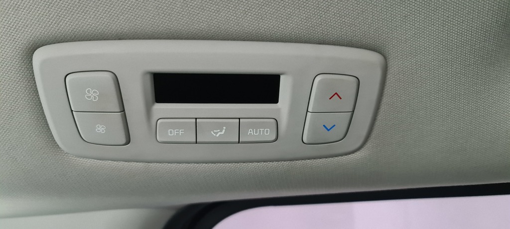 KIA Carnival III, 2021 год, 3 440 000 рублей, 17 фотография