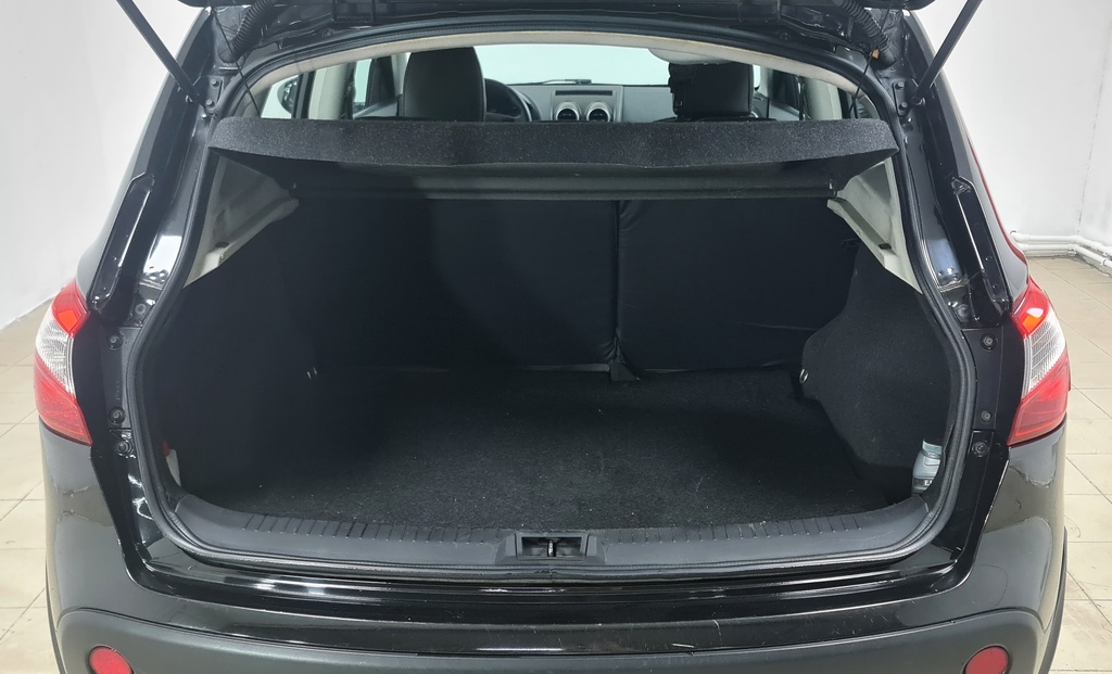 Nissan Qashqai J10 рестайлинг, 2010 год, 990 000 рублей, 10 фотография