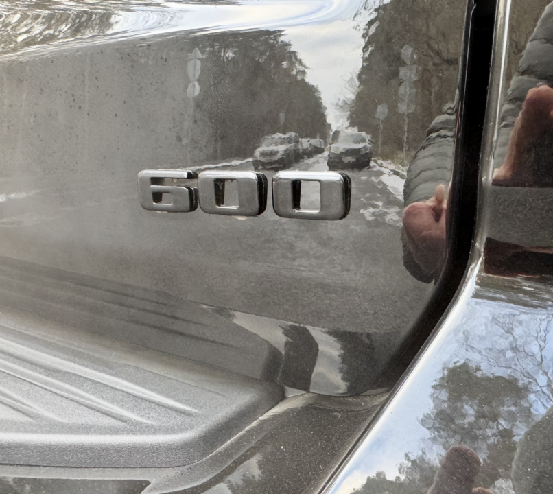 Cadillac Escalade V, 2025 год, 21 000 000 рублей, 6 фотография