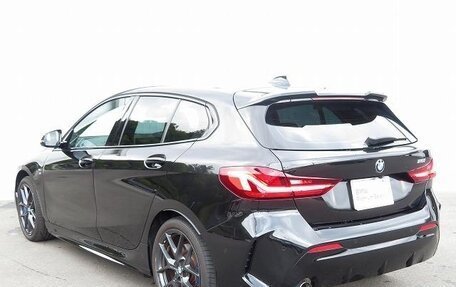 BMW 1 серия, 2021 год, 1 285 000 рублей, 5 фотография