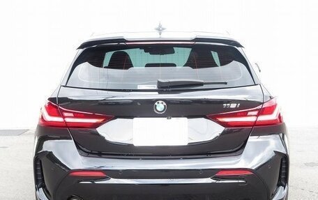 BMW 1 серия, 2021 год, 1 285 000 рублей, 6 фотография