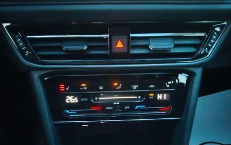 Volkswagen Tharu, 2021 год, 1 920 000 рублей, 10 фотография