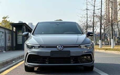 Volkswagen Golf VIII, 2022 год, 2 162 000 рублей, 1 фотография