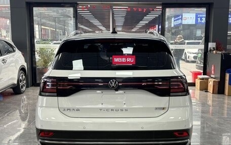 Volkswagen T-Cross I, 2022 год, 1 750 000 рублей, 5 фотография