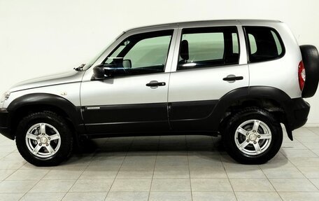 Chevrolet Niva I рестайлинг, 2017 год, 690 000 рублей, 8 фотография