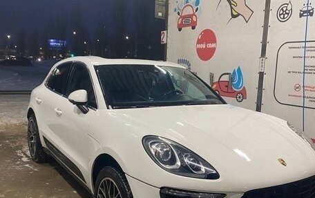 Porsche Macan I рестайлинг, 2014 год, 3 390 000 рублей, 7 фотография
